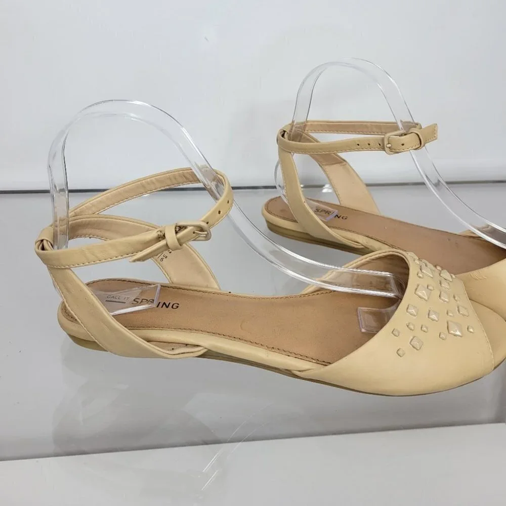Call It Spring Flats - Picture 3 of 8